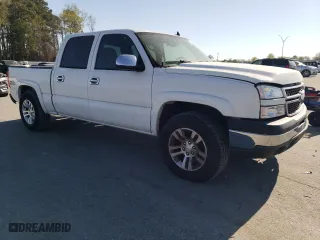 2006 Chevrolet Silverado 1500 LT1 with VIN 2GCEK13T461180026, listed as a Copart auction lot 50368125 with 223,210 mi miles and Salvage Title. Bid and sale history available at carsss.com. Image 4.