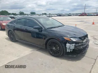 2022 Toyota Camry XSE z VIN 4T1K61AK3NU034815, wystawiony jako Copart lot #58786325 z przebiegiem 53 429 mil mil oraz Czysty tytuł • Clean title. Historia ofert i sprzedaży dostępna na DreamBid. Obrazek 4.
