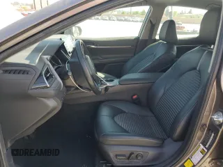 2022 Toyota Camry SE with VIN 4T1G11AK4NU684242, listed as a Copart auction lot 52461515 with 53,933 mi miles and Salvage Title. Bid and sale history available at DreamBid. Image 7.