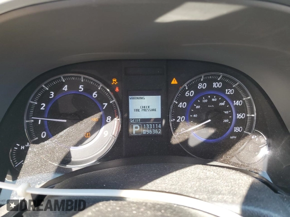 2012 Infiniti FX with VIN JN8AS1MUXCM120858, listed as a Copart auction lot 44002925 with 133,114 mi miles and Salvage title. Bid and sale history available at DreamBid. Image 9.