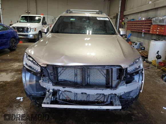 2023 Volvo XC90 Plus with VIN YV4062PN8P1984589, listed as a Copart auction lot 48710965 with 26,945 mi miles and Salvage Title. Bid and sale history available at carsss.com. Image 5.