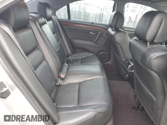 2006 Acura RL with VIN JH4KB16526C000258, listed as a Copart auction lot 50837075 with 129,833 mi miles and Salvage Title. Bid and sale history available at DreamBid. Image 11.