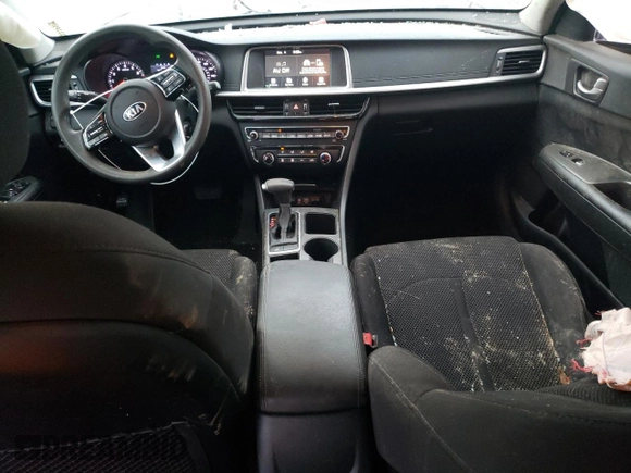 2020 Kia Optima LX with VIN 5XXGT4L37LG387460, listed as a Copart auction lot 82991224 with 83,311 mi miles and Salvage Title. Bid and sale history available at carsss.com. Image 8.