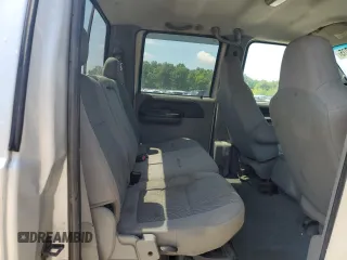 2005 Ford F-350 XL z VIN 1FTWW31P55EA70013, wystawiony jako Copart lot #62473005 z przebiegiem 205 642 mil mil oraz Szkoda całkowita • Salvage title. Historia ofert i sprzedaży dostępna na DreamBid. Obrazek 10.