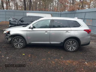2020 Mitsubishi Outlander SE с VIN JA4AD3A30LZ042990, выставлен на аукционе IAAI как лот 41165747 с пробегом 156 321 миль миль и . История ставок и продаж доступна на DreamBid. Изображение 14.