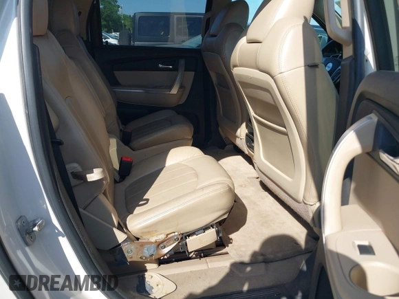 2011 GMC Acadia SLT2 with VIN 1GKKVSED4BJ265278, listed as a IAAI auction lot 42101764 with 139,872 mi miles. Bid and sale history available at carsss.com. Image 8.