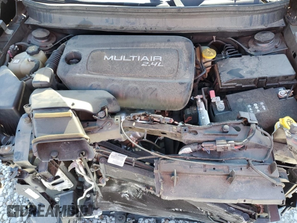 2016 Jeep Cherokee Limited z VIN 1C4PJLDB3GW106975, wystawiony jako Copart lot #63079515 z przebiegiem 72 165 mil mil oraz Szkoda całkowita • Salvage title. Historia ofert i sprzedaży dostępna na DreamBid. Obrazek 12.