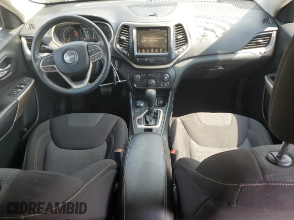2017 Jeep Cherokee Latitude z VIN 1C4PJMCS8HW589873, wystawiony jako Copart lot #65951275 z przebiegiem 90 864 mil mil oraz Szkoda całkowita • Salvage title. Historia ofert i sprzedaży dostępna na DreamBid. Obrazek 8.