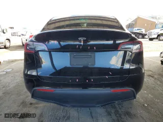 2022 Tesla Model Y Long Range with VIN 7SAYGDEE2NF402219, listed as a Copart auction lot 47405325 with 44,509 mi miles and Salvage Title. Bid and sale history available at carsss.com. Image 6.