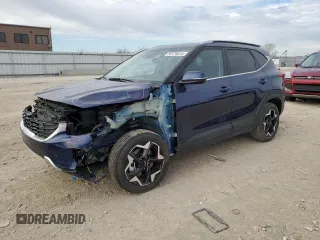 2025 Kia Seltos EX z VIN KNDERCAA0S7680738, wystawiony jako Copart lot #50775615 z przebiegiem 6 659 mil mil oraz Szkoda całkowita • Salvage title. Historia ofert i sprzedaży dostępna na DreamBid. Obrazek 1.