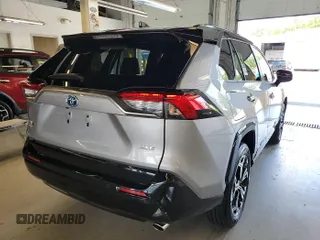 2024 Toyota RAV4 XSE с VIN JTMFB3FV2RD172402, выставлен на аукционе IAAI как лот 42841651 с пробегом 30 846 миль миль и . История ставок и продаж доступна на DreamBid. Изображение 1.