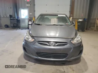2012 Hyundai Accent GLS z VIN KMHCT4AE4CU053248, wystawiony jako Copart lot #58587535 z przebiegiem 81 904 mil mil oraz Tytuł czysty. Historia ofert i sprzedaży dostępna na DreamBid. Obrazek 5.