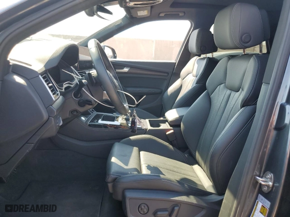 2023 Audi Q5 Sportback S line Premium Plus with VIN WA15AAFY8P2059697, listed as a Copart auction lot 70854874 with 7,650 mi miles and Salvage Title. Bid and sale history available at carsss.com. Image 7.