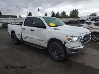 2019 Ram 1500 Tradesman z VIN 1C6SRFCT2KN621955, wystawiony jako Copart lot #74845524 z przebiegiem 123 786 mil mil oraz Szkoda całkowita • Salvage title. Historia ofert i sprzedaży dostępna na DreamBid. Obrazek 4.