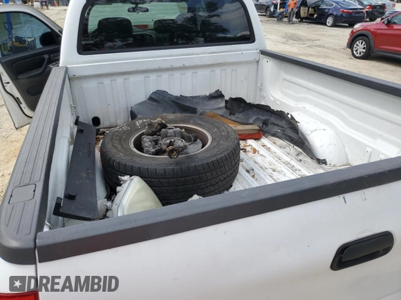 2006 Toyota Tundra SR5 with VIN 5TBET34116S532504, listed as a Copart auction lot 52571915 with 113,656 mi miles and Salvage Title. Bid and sale history available at carsss.com. Image 12.