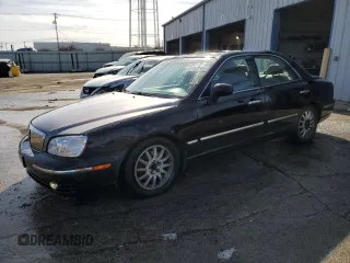2005 Hyundai XG350 with VIN KMHFU45E05A381842, listed as a Copart auction lot 44133335 with 110,898 mi miles and Salvage Title. Bid and sale history available at carsss.com. Image 1.