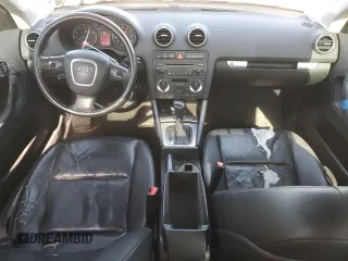 2006 Audi A3 z VIN WAUNF68P16A001599, wystawiony jako Copart lot #56984935 z przebiegiem 181 014 mil mil oraz Szkody całkowita. Historia ofert i sprzedaży dostępna na DreamBid. Obrazek 8.