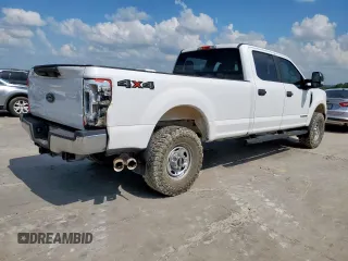 2017 Ford F-250 Lariat with VIN 1FT7W2BT5HEF21682, listed as a Copart auction lot 65200985 with 188,351 mi miles and Clean title. Bid and sale history available at DreamBid. Image 3.