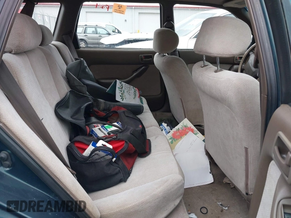 1996 Toyota Camry LE z VIN 4T1EF12K9TU116427, wystawiony jako IAAI lot #38696498 z przebiegiem 242 599 mil mil oraz . Historia ofert i sprzedaży dostępna na DreamBid. Obrazek 8.