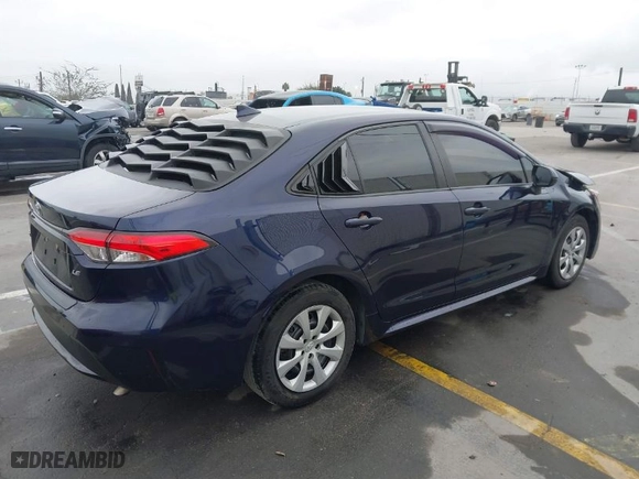 2021 Toyota Corolla LE with VIN JTDEPMAE9MJ165550, listed as a IAAI auction lot 41724289 with 44,525 mi miles. Bid and sale history available at carsss.com. Image 4.