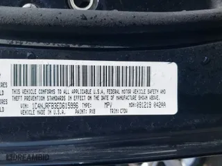 2014 Jeep Patriot Latitude with VIN 1C4NJRFB3ED615996, listed as a IAAI auction lot 41871099 with 120,000 mi miles. Bid and sale history available at carsss.com. Image 9.