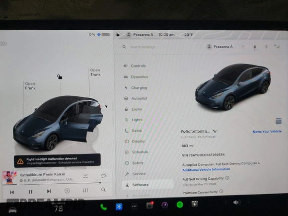 2025 Tesla Model Y Long Range z VIN 7SAYGDED3SF269554, wystawiony jako IAAI lot #41363465 z przebiegiem 883 mil mil oraz . Historia ofert i sprzedaży dostępna na DreamBid. Obrazek 15.