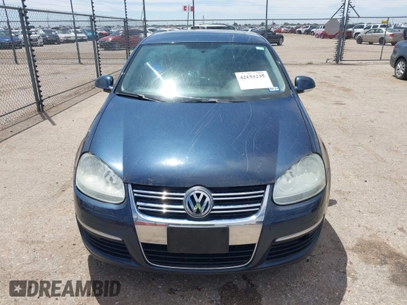 2010 Volkswagen Jetta Limited Edition with VIN 3VWRX7AJ1AM067933, listed as a IAAI auction lot 42153235 with 127,051 mi miles and . Bid and sale history available at DreamBid. Image 12.