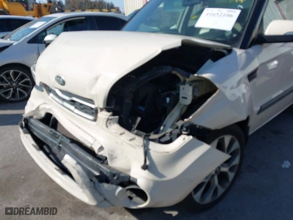 2013 Kia Soul + with VIN KNDJT2A6XD7760122, listed as a IAAI auction lot 41652106 with 116,237 mi miles. Bid and sale history available at carsss.com. Image 6.