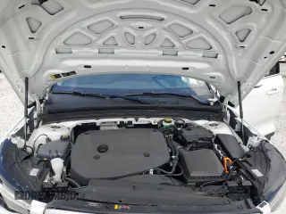 2024 Volvo XC40 Plus Bright Theme z VIN YV4L12UE7R2283166, wystawiony jako Copart lot #54067355 z przebiegiem 2 749 mil mil oraz Szkoda całkowita • Salvage title. Historia ofert i sprzedaży dostępna na DreamBid. Obrazek 11.