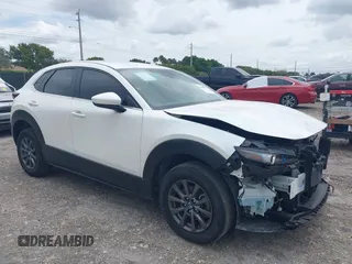 2021 Mazda CX-30 2.5 S with VIN 3MVDMAAL3MM228581, listed as a IAAI auction lot 42008198 with 44,132 mi miles. Bid and sale history available at carsss.com. Image 1.