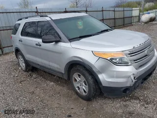 2011 Ford Explorer with VIN 1FMHK7B84BGA45764, listed as a IAAI auction lot 41935339 with 215,206 mi miles. Bid and sale history available at carsss.com. Image 1.