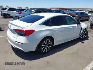 2024 Honda Civic EX z VIN 2HGFE1F70RH320192, wystawiony jako IAAI lot #42282169 z przebiegiem 11 136 mil mil oraz . Historia ofert i sprzedaży dostępna na DreamBid. Obrazek 4.