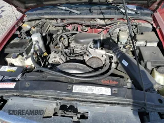 2000 GMC Jimmy SLE Convenience with VIN 1GKDT13W0Y2292445, listed as a Copart auction lot 77914514 with 220,291 mi miles and Salvage Title. Bid and sale history available at carsss.com. Image 12.