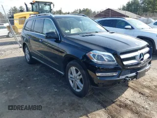 2013 Mercedes-Benz GL-Class GL 450 with VIN 4JGDF7CE5DA112787, listed as a IAAI auction lot 41790512 with 178,230 mi miles. Bid and sale history available at carsss.com. Image 1.