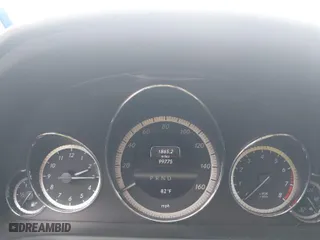 2013 Mercedes-Benz E-Class E 350 with VIN WDDKJ5KB1DF220581, listed as a IAAI auction lot 41809947 with 99,775 mi miles. Bid and sale history available at carsss.com. Image 7.
