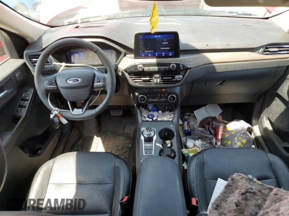 2020 Ford Escape Titanium with VIN 1FMCU9J98LUA58109, listed as a Copart auction lot 59397735 with 31,334 mi miles and Salvage title. Bid and sale history available at DreamBid. Image 8.