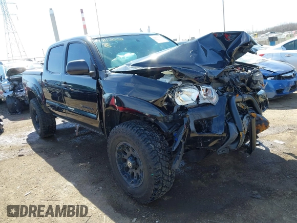 2015 Toyota Tacoma z VIN 5TFLU4EN6FX123489, wystawiony jako IAAI lot #41813057 z przebiegiem 104 828 mil mil oraz . Historia ofert i sprzedaży dostępna na DreamBid. Obrazek 1.