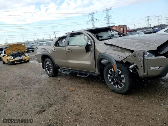 2024 Nissan Frontier PRO-4X with VIN 1N6ED1EK6RN657604, listed as a Copart auction lot 43514335 with 0 mi miles and Salvage Title. Bid and sale history available at carsss.com. Image 11.