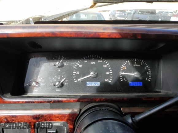 1987 Ford Bronco Custom с VIN 1FMEU15H6HLA11430, выставлен на аукционе Copart как лот 89069465 с пробегом 2 155 миль миль и Списание • Salvage title. История ставок и продаж доступна на DreamBid. Изображение 9.