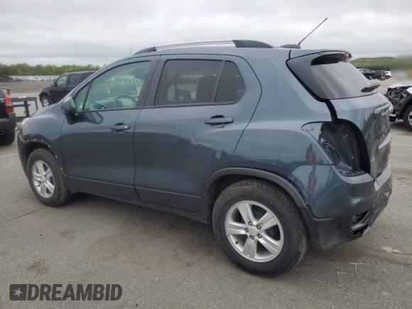 2021 Chevrolet Trax LT z VIN KL7CJLSM4MB365607, wystawiony jako Copart lot #57070515 z przebiegiem 67 813 mil mil oraz Szkoda całkowita • Salvage title. Historia ofert i sprzedaży dostępna na DreamBid. Obrazek 2.