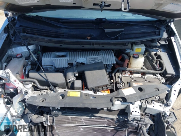 2015 Toyota Prius Four with VIN JTDKN3DUXF1885268, listed as a IAAI auction lot 42087198 with 98,482 mi miles. Bid and sale history available at carsss.com. Image 10.
