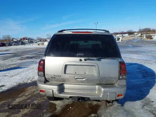 2003 Chevrolet TrailBlazer LS with VIN 1GNDT13SX32136311, listed as a IAAI auction lot 41355242 with 133,817 mi miles. Bid and sale history available at carsss.com. Image 17.