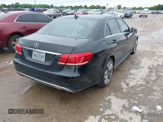 2014 Mercedes-Benz E 350 Sport z VIN WDDHF5KBXEA974847, wystawiony jako IAAI lot #41895287 z przebiegiem 152 703 mil mil oraz . Historia ofert i sprzedaży dostępna na DreamBid. Obrazek 4.