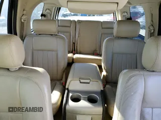 2005 Lincoln Navigator Luxury with VIN 5LMFU28595LJ12787, listed as a Copart auction lot 83135894 with 268,717 mi miles and Salvage Title. Bid and sale history available at carsss.com. Image 10.