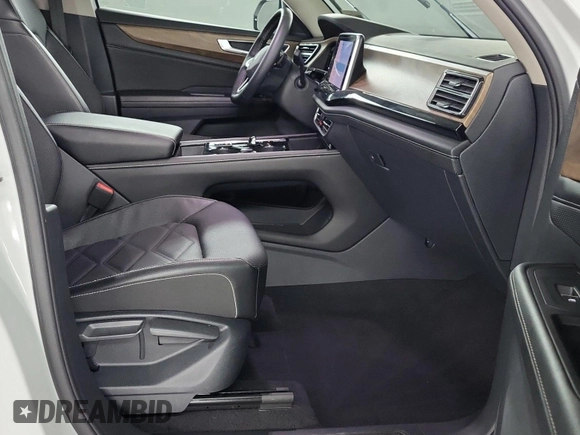 2024 Volkswagen Atlas SE с VIN 1V2HR2CA9RC564720, выставлен на аукционе IAAI как лот 42774211 с пробегом 22 207 миль миль и . История ставок и продаж доступна на DreamBid. Изображение 38.