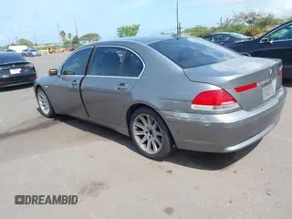 2002 BMW 7 Series 745Li с VIN WBAGN63492DR07257, выставлен на аукционе IAAI как лот 42110565 с пробегом Не указан миль и . История ставок и продаж доступна на DreamBid. Изображение 3.