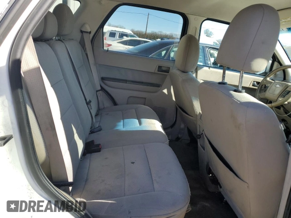 2010 Ford Escape Hybrid z VIN 1FMCU5K36AKD07129, wystawiony jako Copart lot #43914265 z przebiegiem 198 624 mil mil oraz Czysty tytuł • Clean title. Historia ofert i sprzedaży dostępna na DreamBid. Obrazek 10.