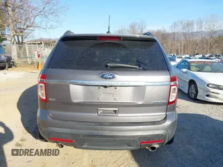 2013 Ford Explorer XLT with VIN 1FM5K7D84DGA86611, listed as a IAAI auction lot 41765690 with 189,794 mi miles. Bid and sale history available at carsss.com. Image 17.
