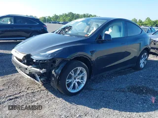 2024 Tesla Model Y с VIN 7SAYGDED7RF011175, выставлен на аукционе IAAI как лот 41366276 с пробегом 9 317 миль миль и . История ставок и продаж доступна на DreamBid. Изображение 2.