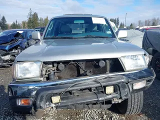 1999 Toyota 4Runner SR5 with VIN JT3HN86R3X0253157, listed as a IAAI auction lot 41539472 with 199,023 mi miles. Bid and sale history available at carsss.com. Image 13.